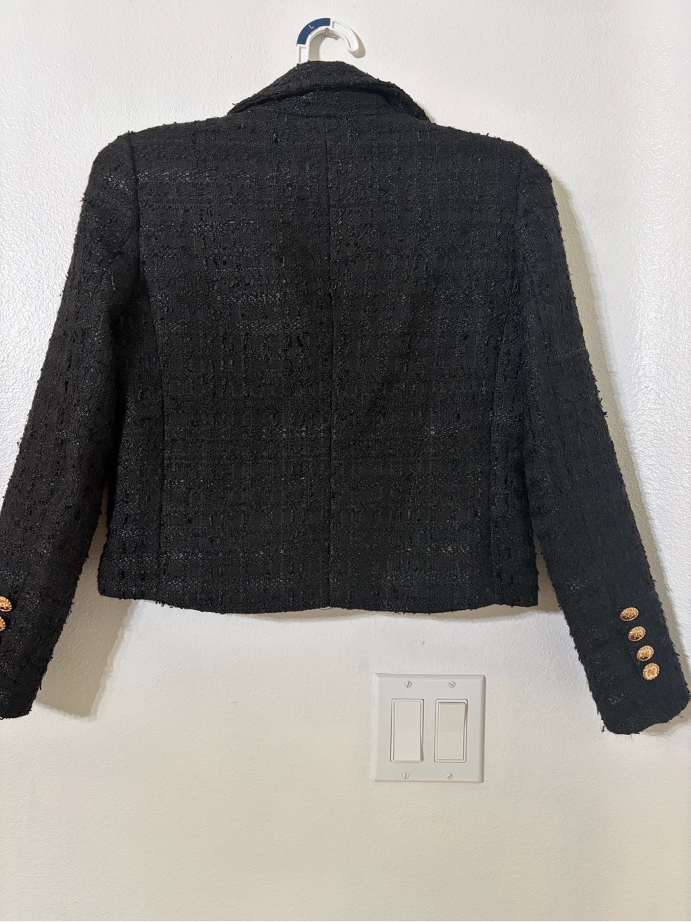 LANCY Black Cropped Bouclé Tweed Jacket Wool Blend Gold Buttons- Fits US S (4/6) - Picture 6 of 7